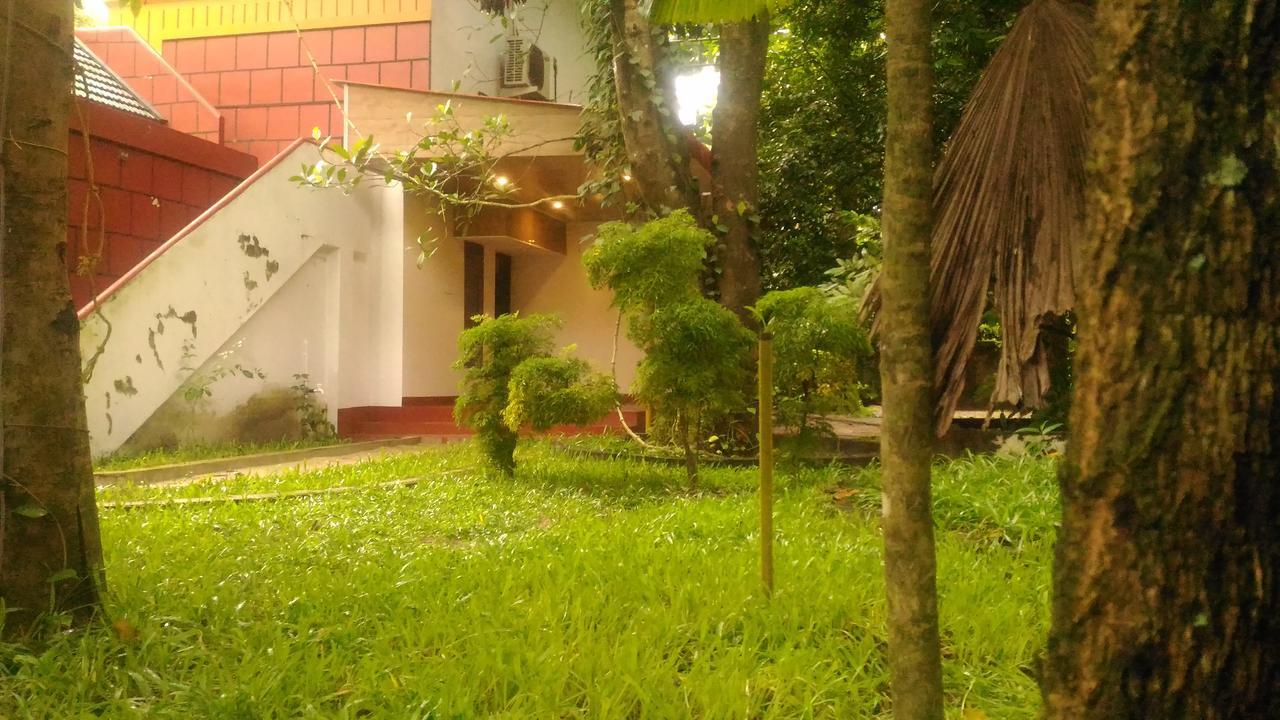 Homestay Marari Pearl *