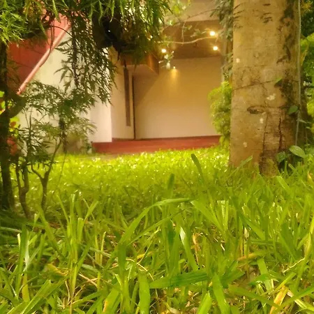 Marari Beach Pearl Homestay Mararikulam Exterior photo